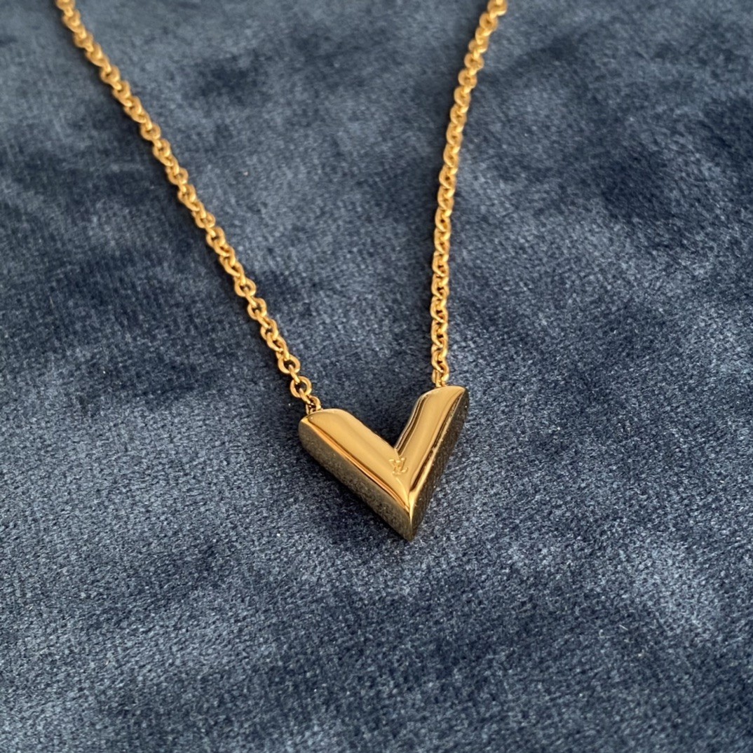 2024 Summer：Shebag Louis Vuitton M61083 ESSENTIAL V necklace gold （2024 July updated）-Toko Online Tas Louis Vuitton Palsu Kualitas Terbaik, Tas desainer replika ru