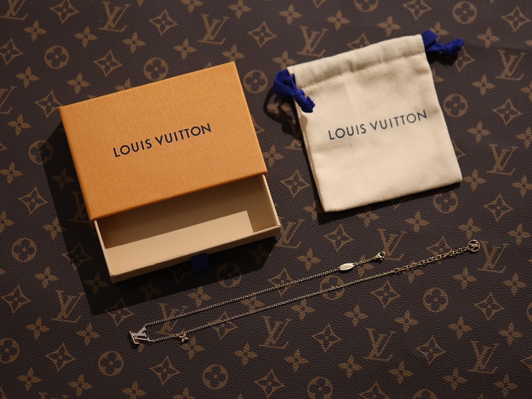 2024 Summer：Shebag M00596 LV Iconic necklace （2024 July updated）-Botiga en línia de bosses falses de Louis Vuitton de millor qualitat, rèplica de bosses de disseny ru