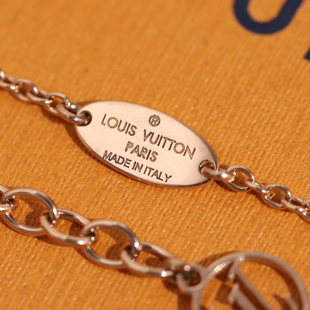 2024 Summer：Shebag M00596 LV Iconic necklace （2024 July updated）-Magazin online de geanți Louis Vuitton fals de cea mai bună calitate, geantă de designer replica ru