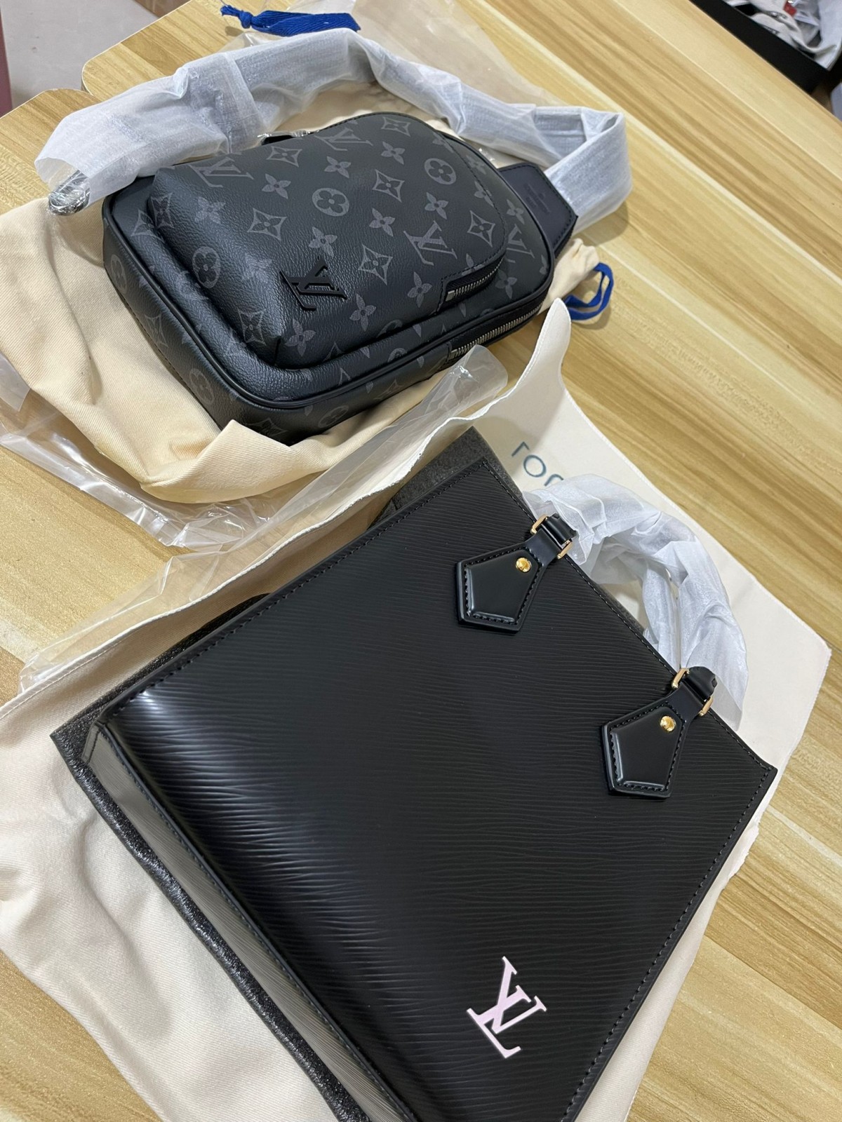 Shebag recent shipping photos for bags （2024 July）-Umgangatho ogqwesileyo woMgangatho weFake weLouis Vuitton kwiVenkile ye-Intanethi, ibhegi yomyili weReplica ru