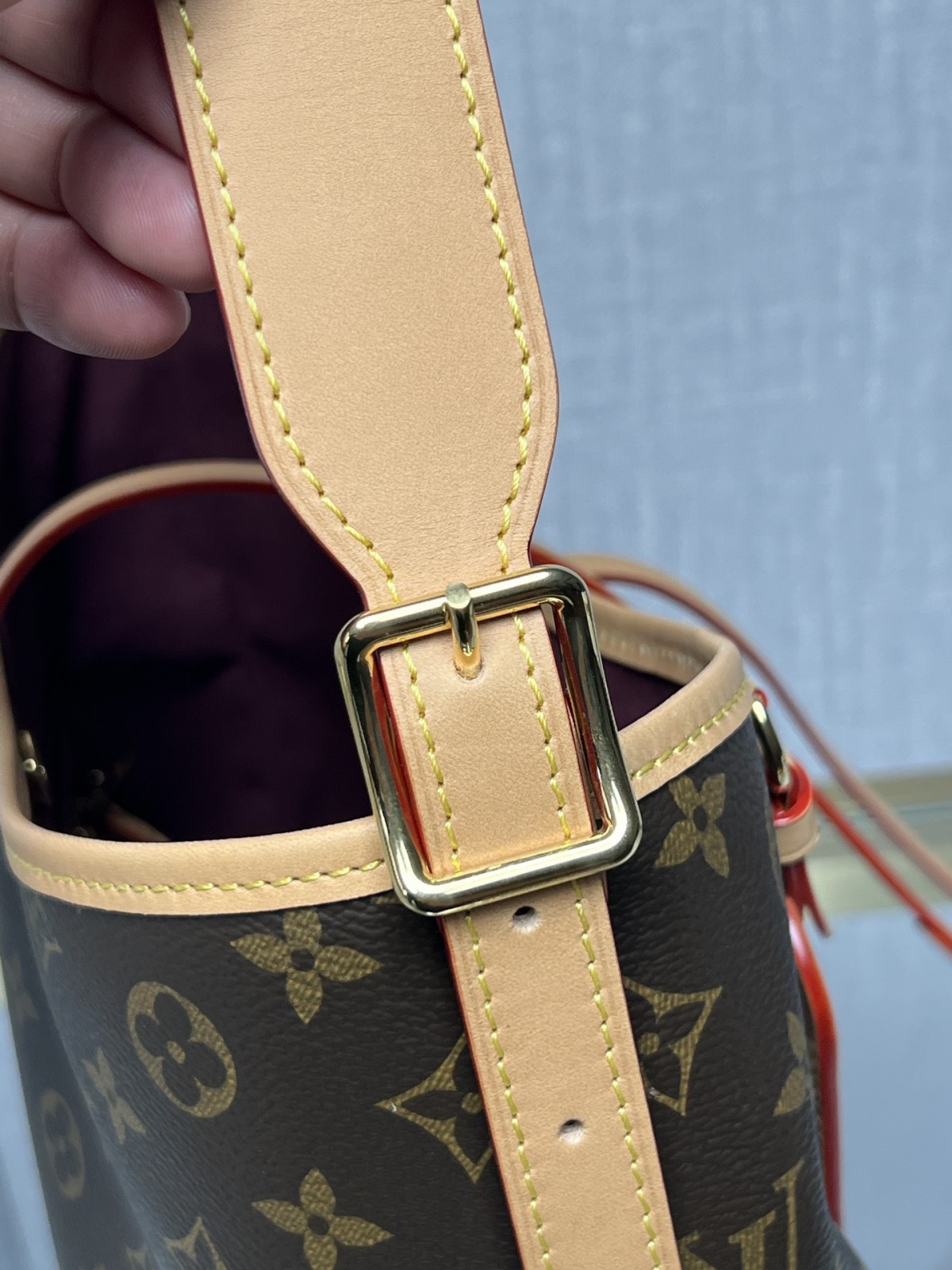 Shebag Louis Vuitton Carry all small M46203 collection（2024 Aug updated）-最高品質の偽のルイヴィトンバッグオンラインストア、レプリカデザイナーバッグru