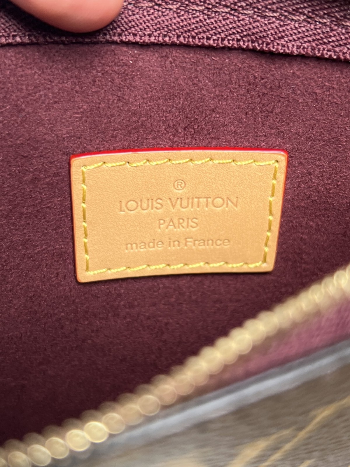 Shebag Louis Vuitton Carry all small M46203 collection（2024 Aug updated）-Legjobb minőségű hamis Louis Vuitton táska online áruház, replika designer táska ru