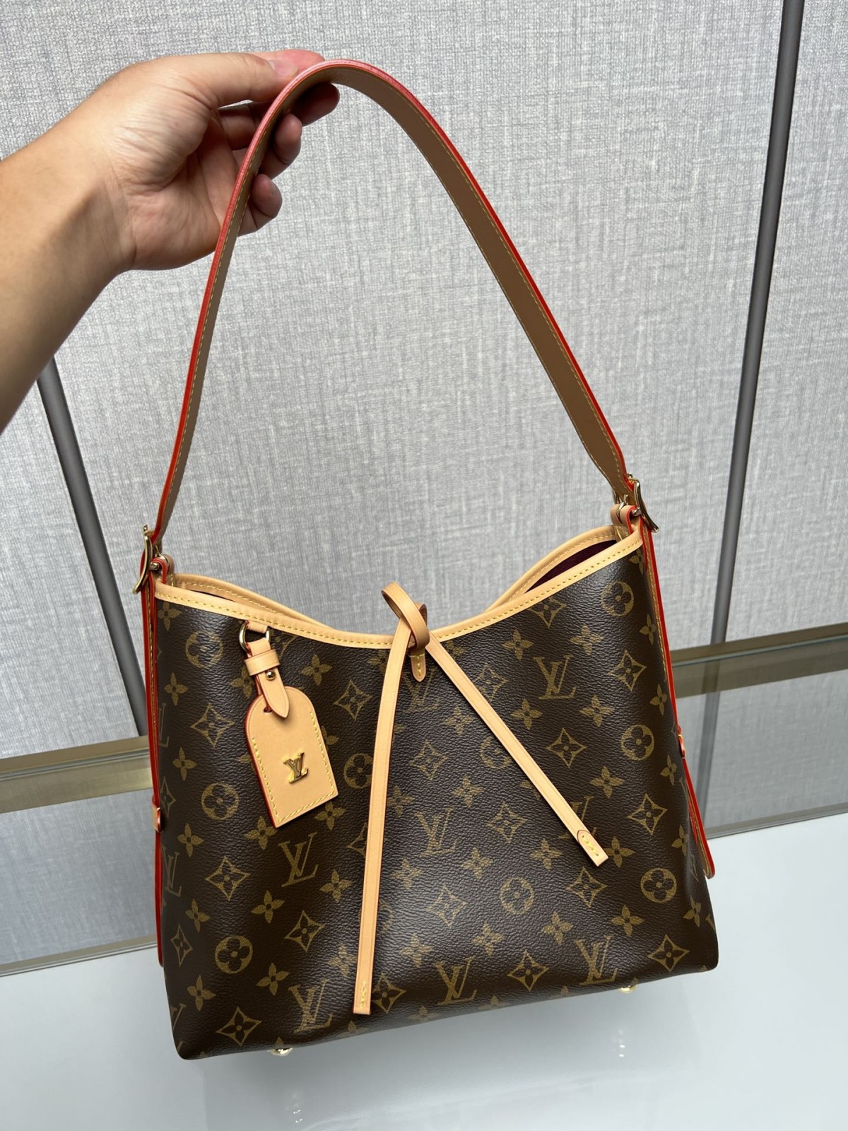 Shebag Louis Vuitton Carry all small M46203 collection（2024 Aug updated）-最高品質の偽のルイヴィトンバッグオンラインストア、レプリカデザイナーバッグru