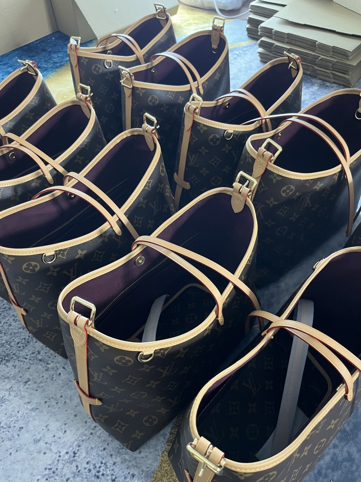 Shebag Louis Vuitton Carry all small M46203 collection（2024 Aug updated）-Beste Qualität gefälschte Louis Vuitton-Taschen Online-Shop, Replik-Designer-Tasche ru