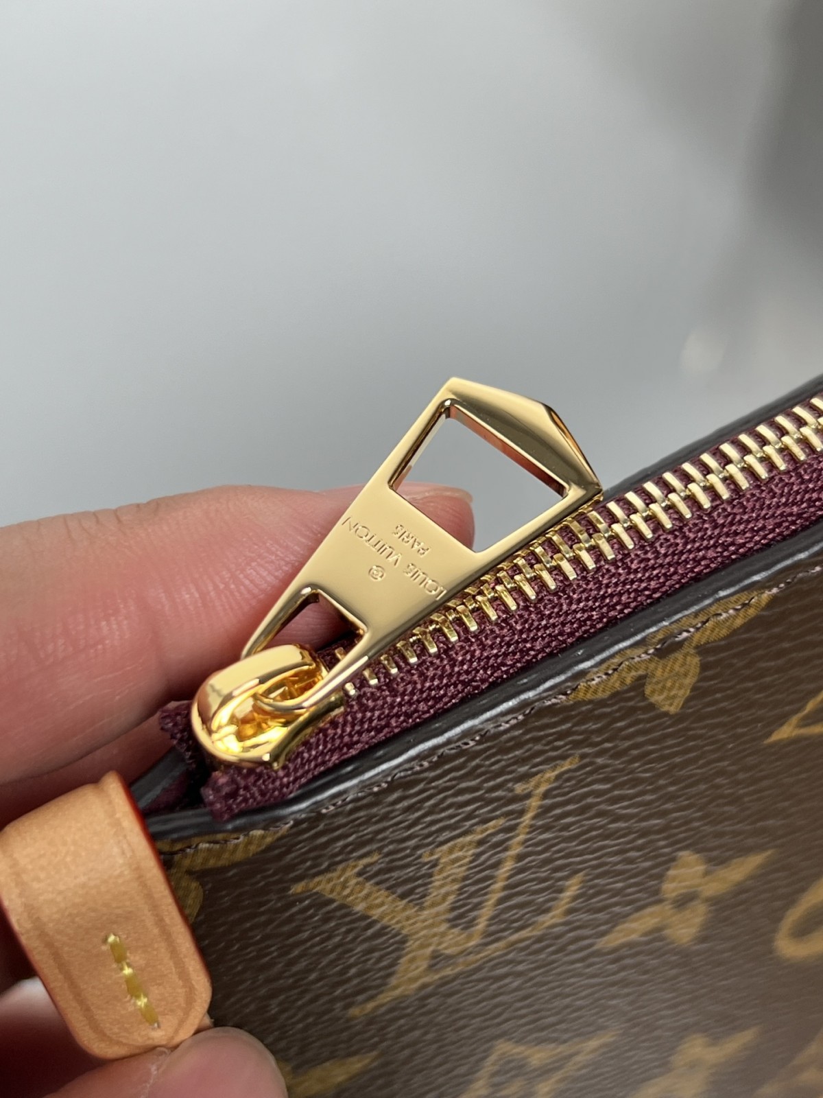 Shebag Louis Vuitton Carry all small M46203 collection（2024 Aug updated）-Best Quality Fake Louis Vuitton Bag Nettbutikk, Replica designer bag ru