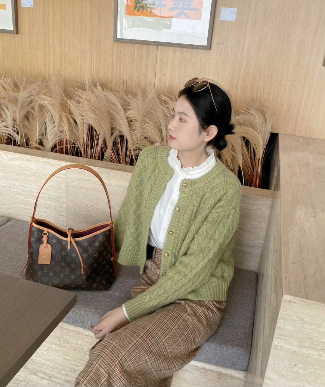 Shebag Louis Vuitton Carry all small M46203 collection（2024 Aug updated）-Labing Maayo nga Kalidad nga Peke nga Louis Vuitton Bag Online Store, Replica designer bag ru