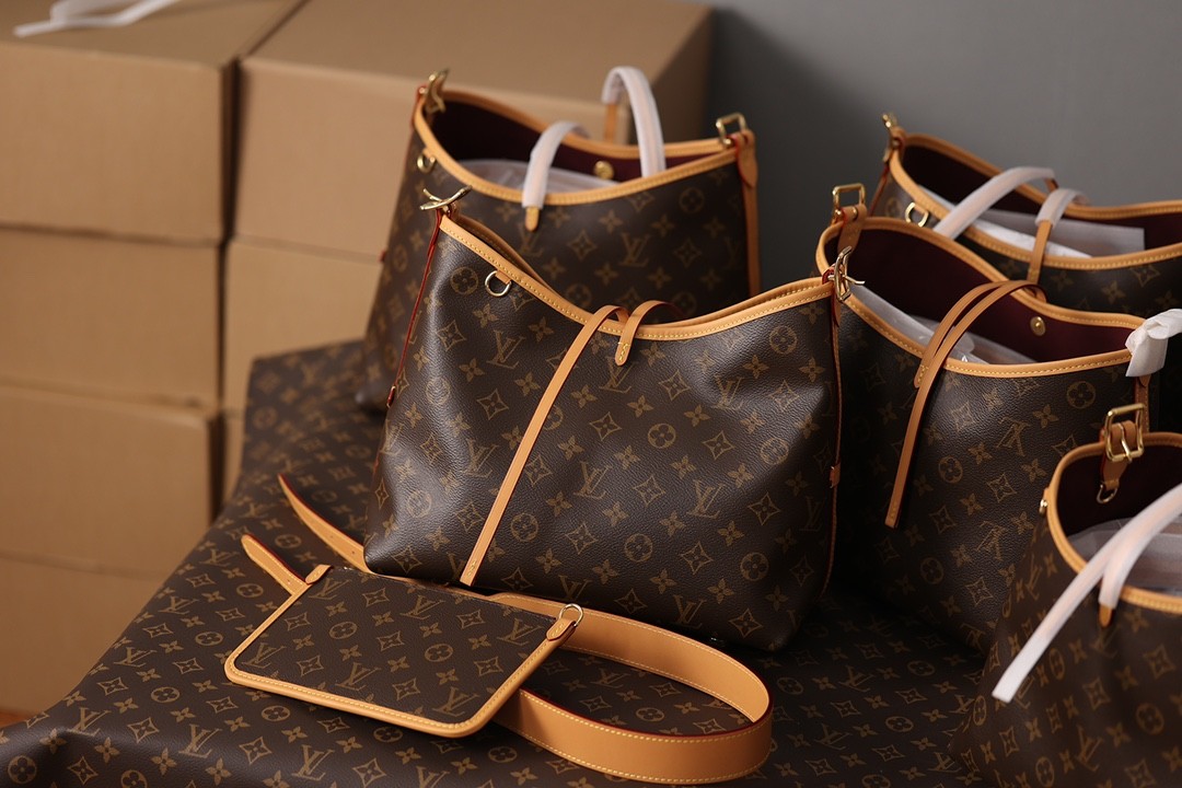 Shebag Louis Vuitton Carry all small M46203 collection（2024 Aug updated）-最好的質量假路易威登包網上商店，複製設計師包 ru