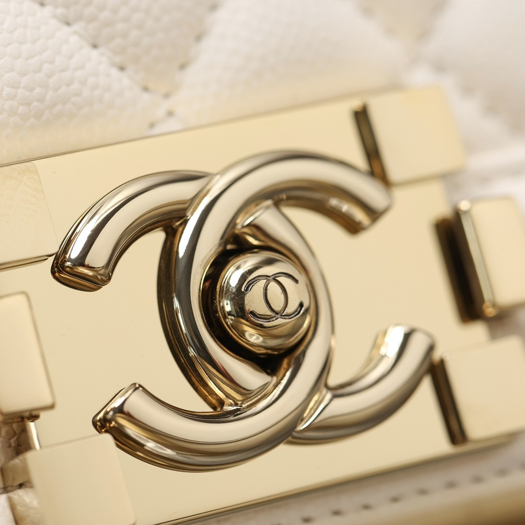 Chanel Leboy small white gold bag full review（2024 Aug updated）-Tayada ugu Fiican ee Louis Vuitton Boorsada Online Store, Bac naqshadeeye nuqul ah