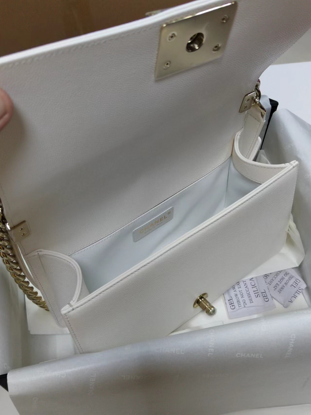 Chanel Leboy small white gold bag full review（2024 Aug updated）-Լավագույն որակի կեղծ Louis Vuitton պայուսակների առցանց խանութ, Replica դիզայներական պայուսակ ru