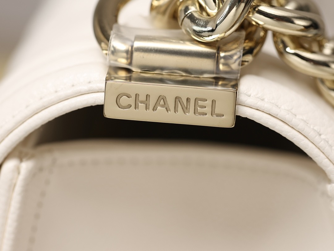 Chanel Leboy small white gold bag full review（2024 Aug updated）-בעסטער קוואַליטעט שווינדל לוי ווויטטאָן באַג אָנליין קראָם, רעפּליקע דיזיינער זעקל רו