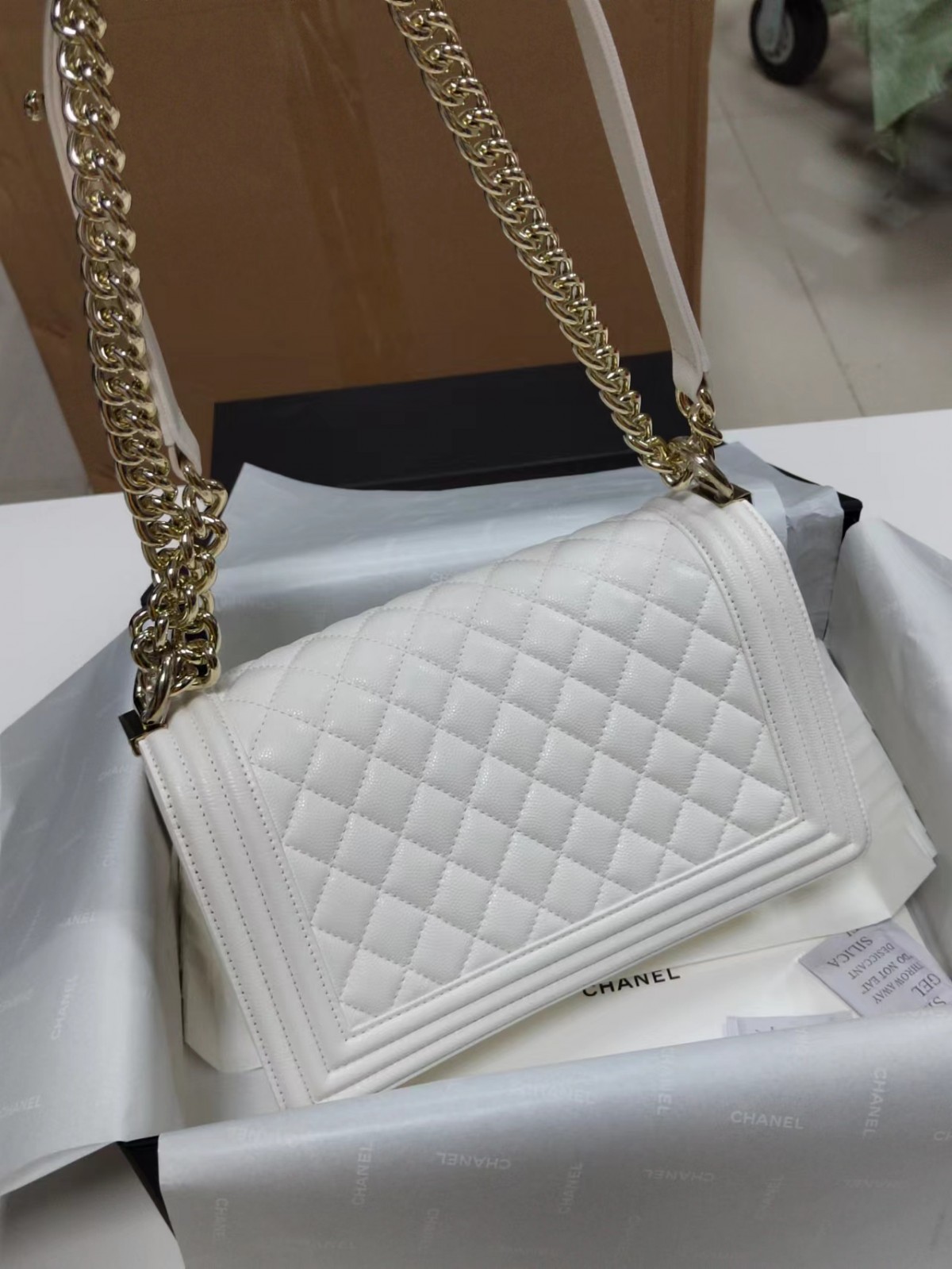 Chanel Leboy small white gold bag full review（2024 Aug updated）-Legjobb minőségű hamis Louis Vuitton táska online áruház, replika designer táska ru