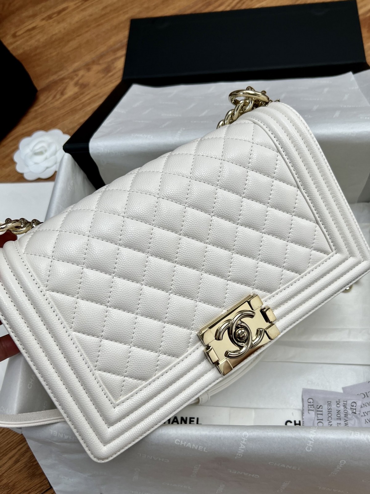 Chanel Leboy small white gold bag full review（2024 Aug updated）-Duka la Mtandaoni la Begi Bandia ya Louis Vuitton ya Ubora, Begi la wabuni wa Replica ru