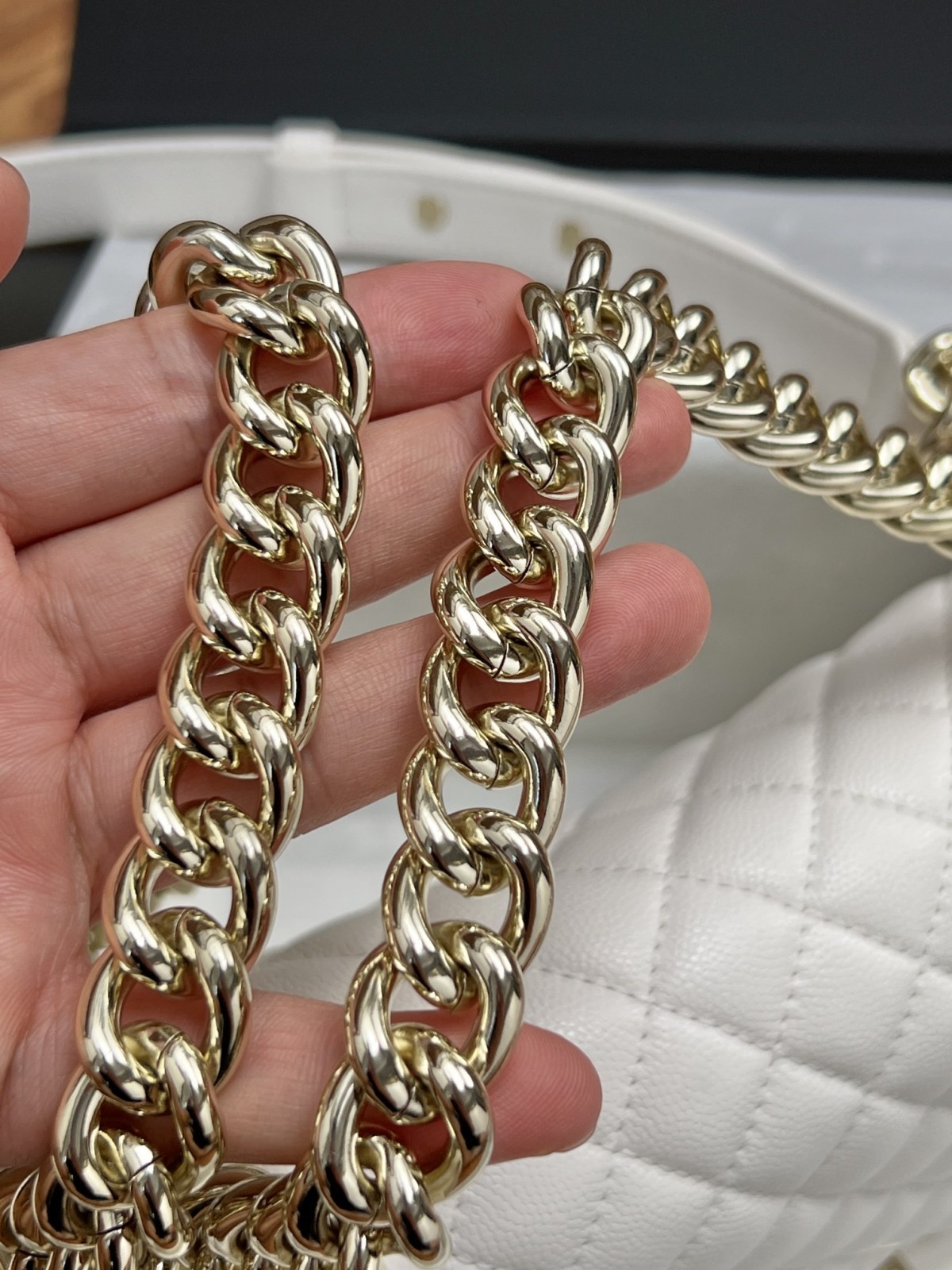 Chanel Leboy small white gold bag full review（2024 Aug updated）-Najlepsza jakość fałszywych torebek Louis Vuitton Sklep internetowy, projektant repliki torebki ru