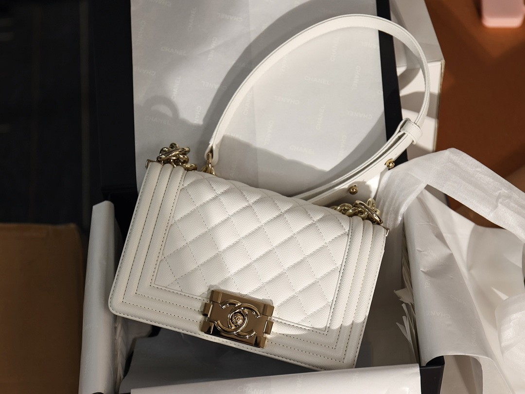 Chanel Leboy small white gold bag full review（2024 Aug updated）-Meilleure qualité de faux sac Louis Vuitton en ligne, réplique de sac de créateur ru