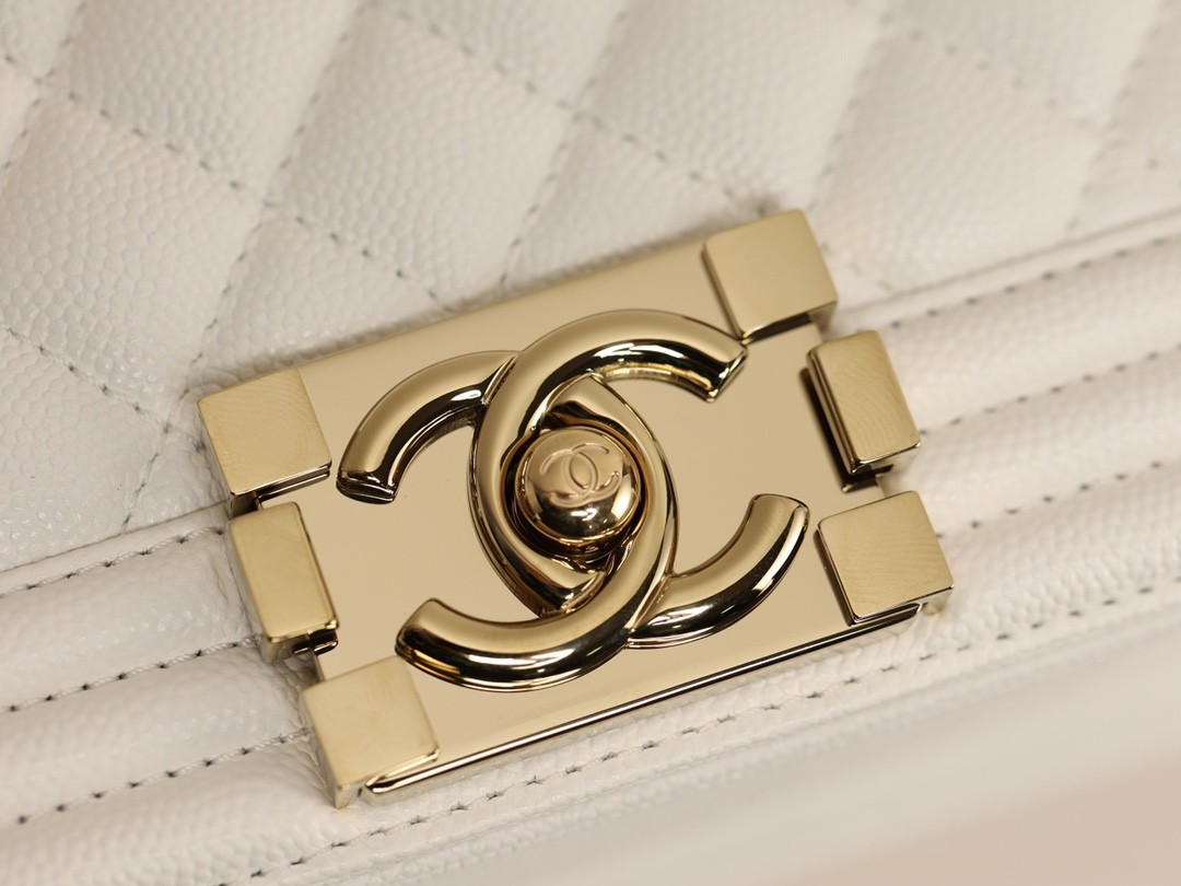 Chanel Leboy small white gold bag full review（2024 Aug updated）-Paras laatu väärennetty Louis Vuitton laukku verkkokauppa, replika suunnittelija laukku ru