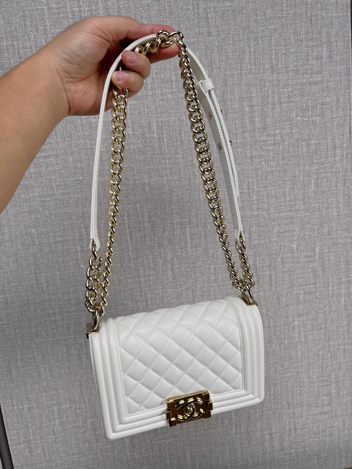 Chanel Leboy small white gold bag full review（2024 Aug updated）-Yakanakisa Hunhu Fake Louis Vuitton Bag Online Store, Replica dhizaini bag ru