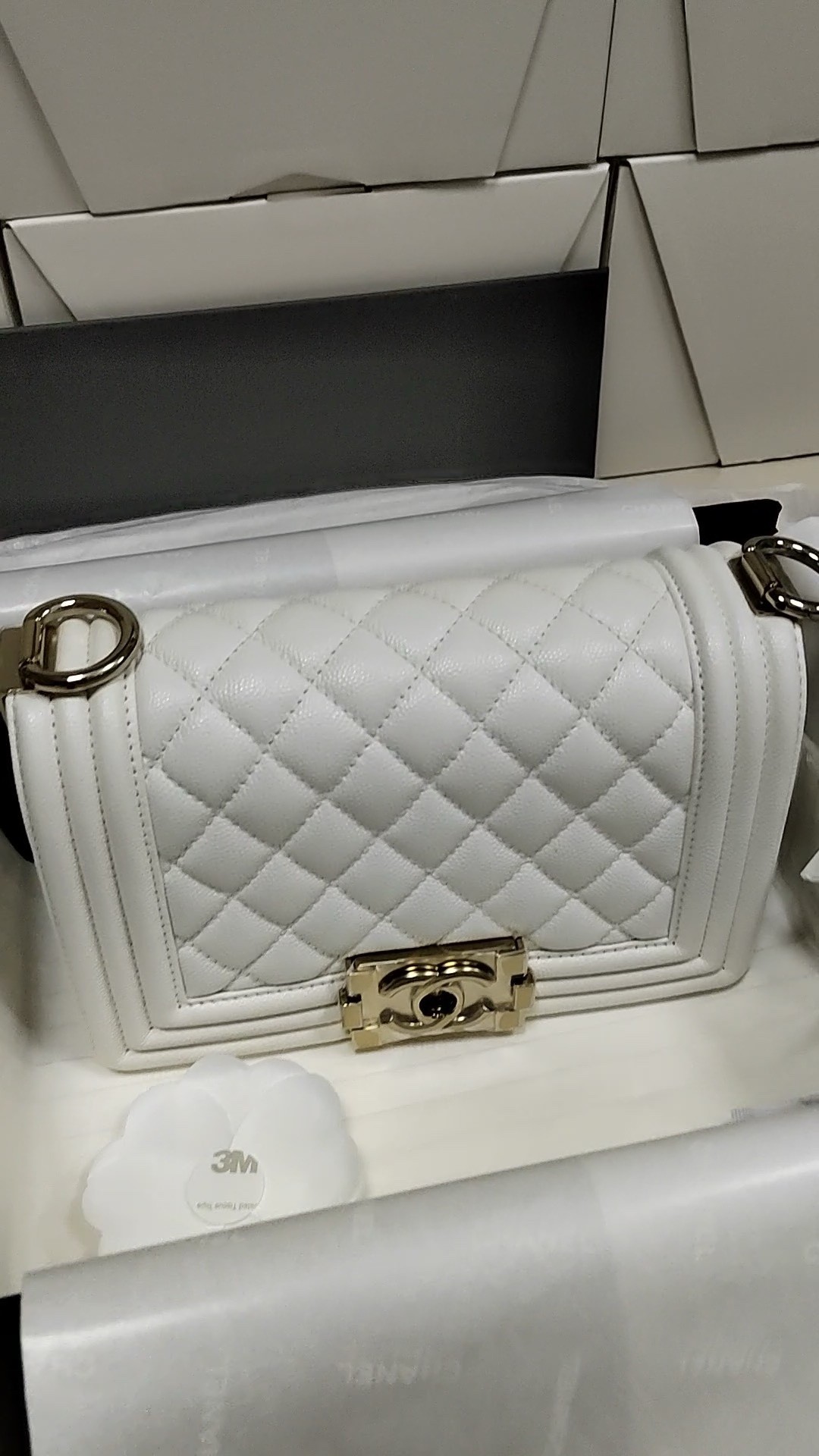 Chanel Leboy small white gold bag full review（2024 Aug updated）-Best Quality Fake Louis Vuitton Bag Online Store, Replica designer bag ru