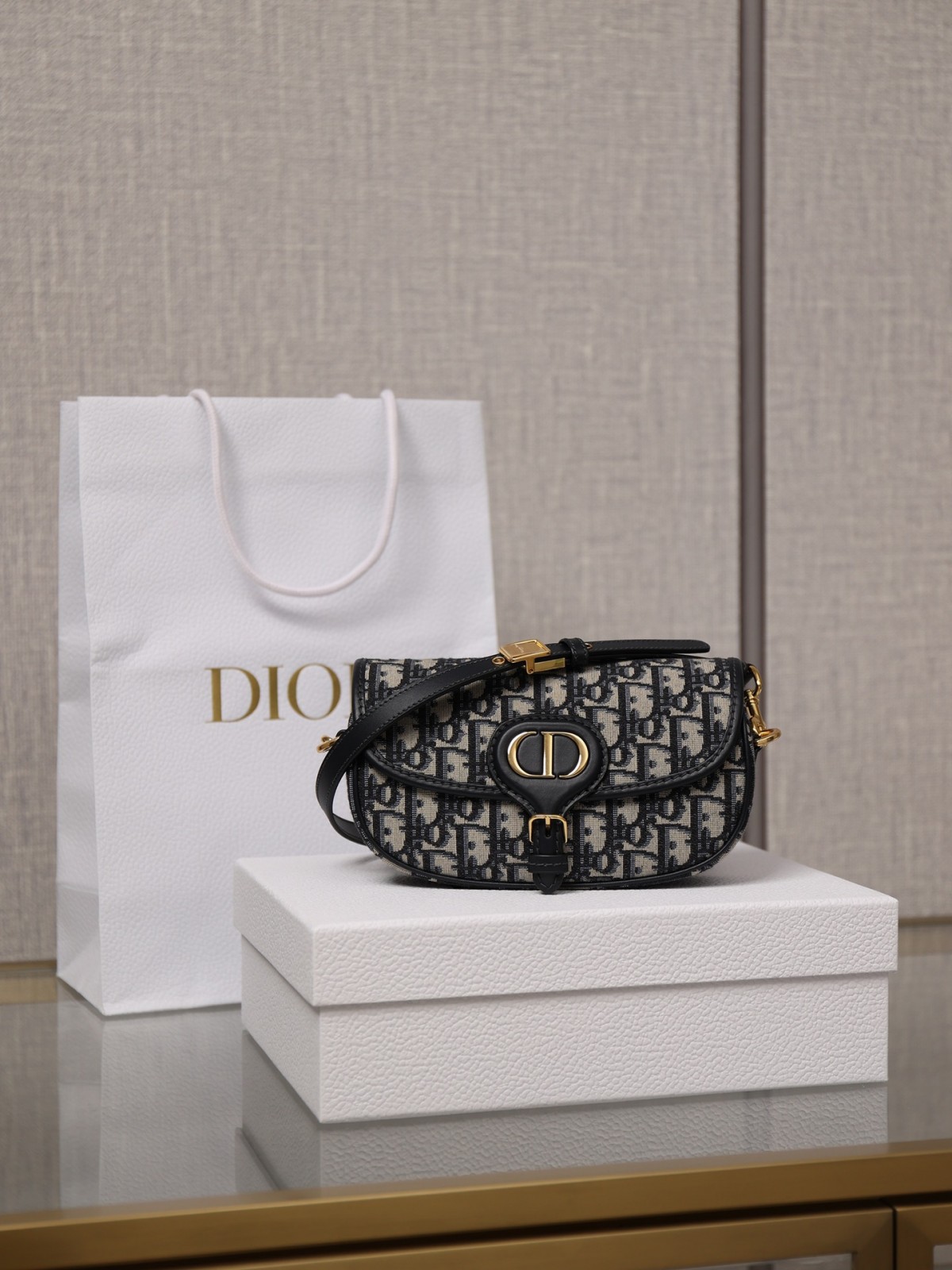 Shebag DIOR BOBBY EAST-WEST full review （2024 Aug updated）-Umgangatho ogqwesileyo woMgangatho weFake weLouis Vuitton kwiVenkile ye-Intanethi, ibhegi yomyili weReplica ru