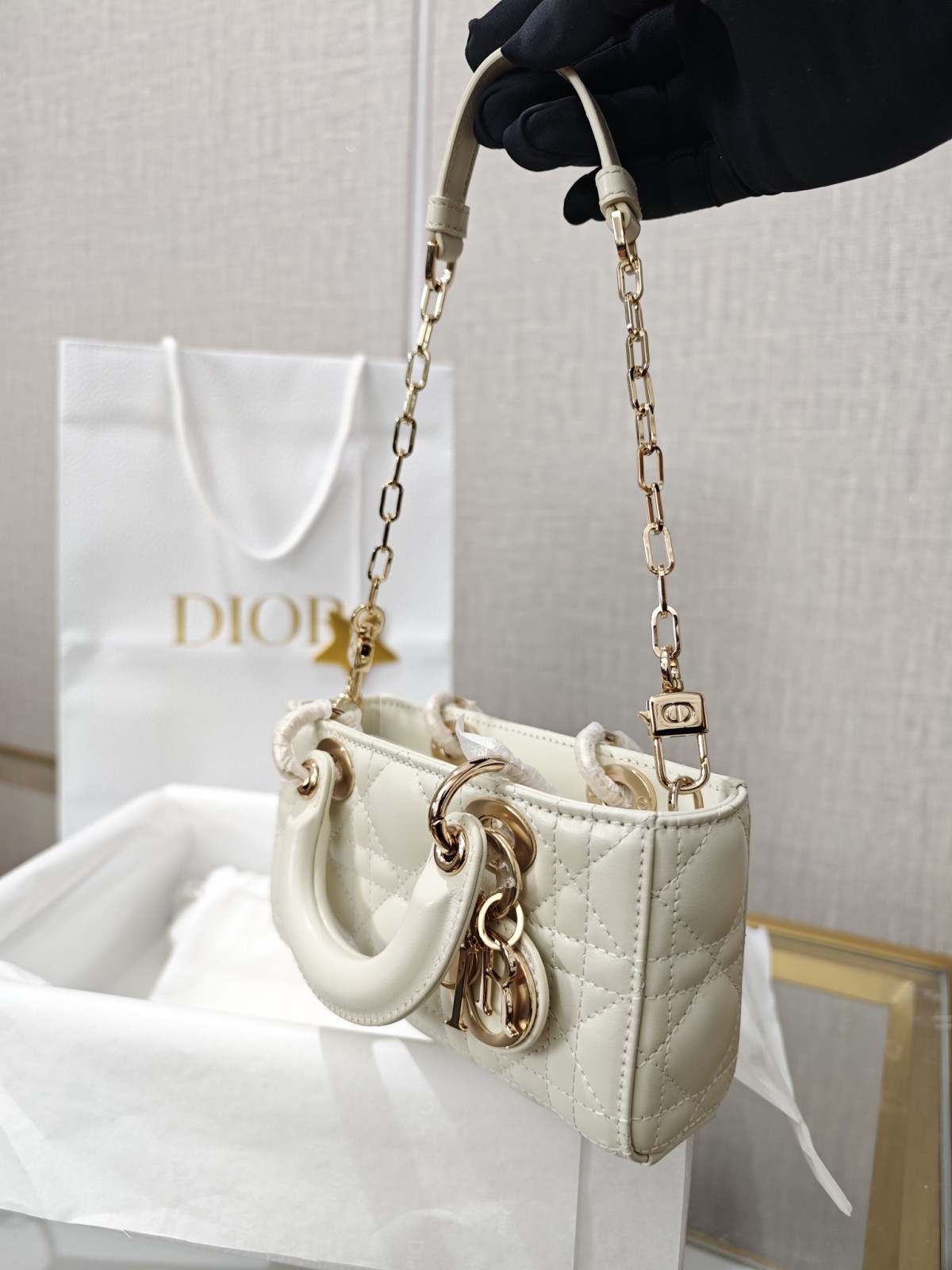 Shebag Lady Dior D joy bag full review（2024 Aug updated）-Best Quality Fake Louis Vuitton Bag Online Store, Replica designer bag ru