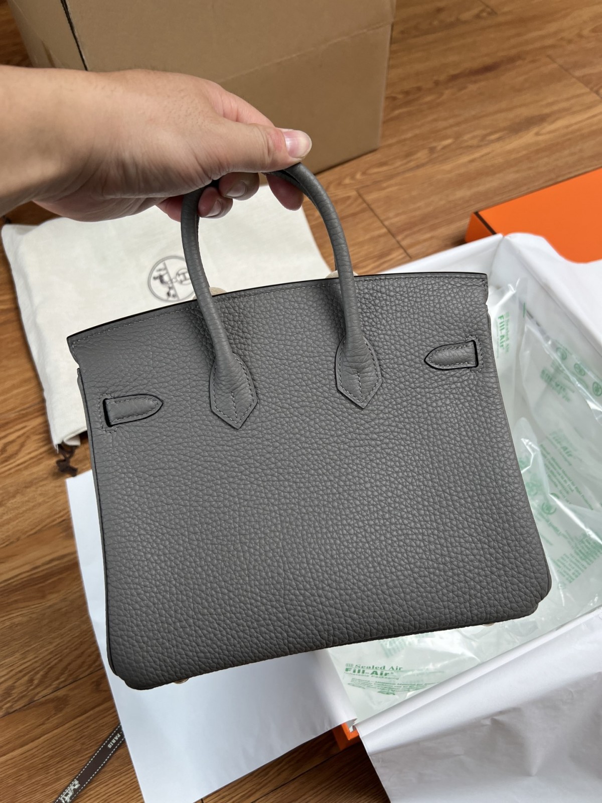 Shebag fully handmade Birkin 25 bag grey and gold full review（2024 Aug updated）-အရည်အသွေးအကောင်းဆုံးအတု Louis Vuitton Bag အွန်လိုင်းစတိုး၊ ပုံစံတူဒီဇိုင်နာအိတ် ru