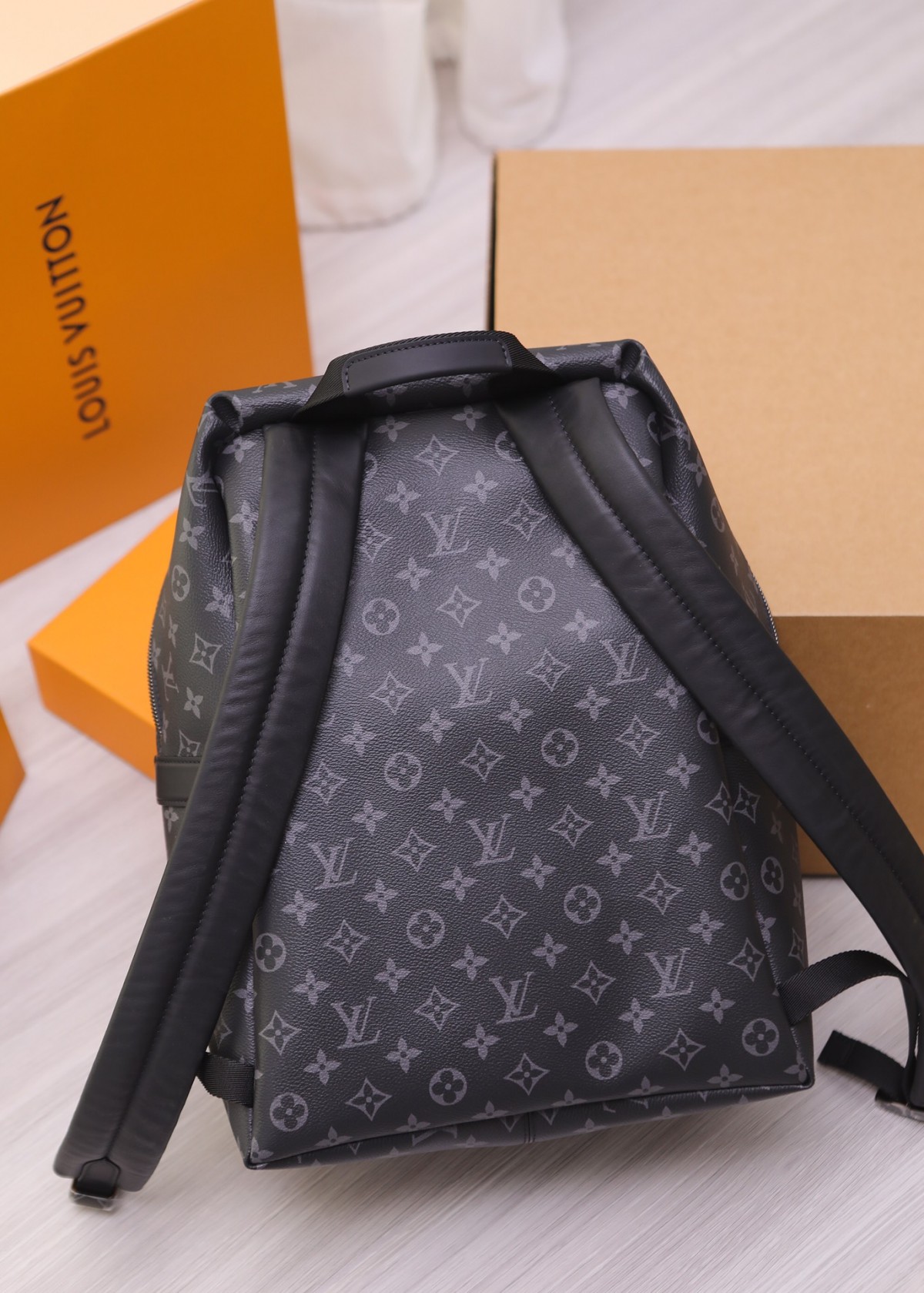 Shebag Louis Vuitton Discovery backpack M43186 full review (2024 Aug Updated)-Botiga en línia de bosses falses de Louis Vuitton de millor qualitat, rèplica de bosses de disseny ru