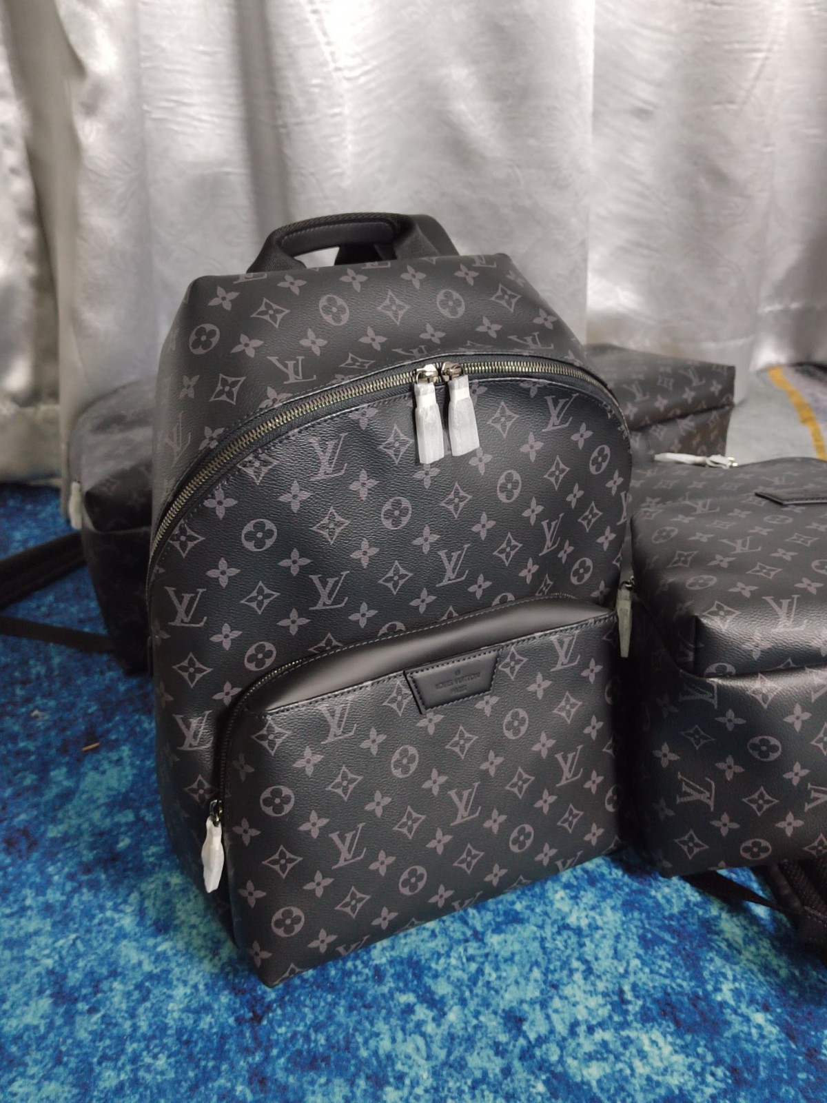 Shebag Louis Vuitton Discovery backpack M43186 full review (2024 Aug Updated)-Umgangatho ogqwesileyo woMgangatho weFake weLouis Vuitton kwiVenkile ye-Intanethi, ibhegi yomyili weReplica ru