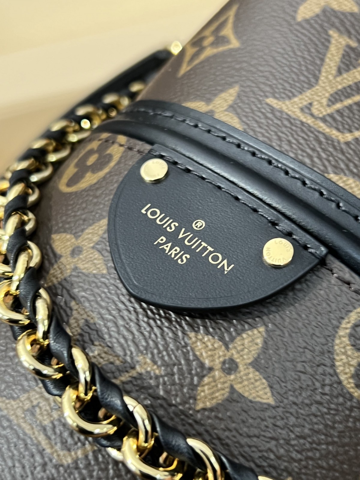 Shebag Louis Vuitton Canoe bag full review (2024 Aug updated)-Інтэрнэт-крама падробленай сумкі Louis Vuitton лепшай якасці, рэплікі дызайнерскай сумкі ru