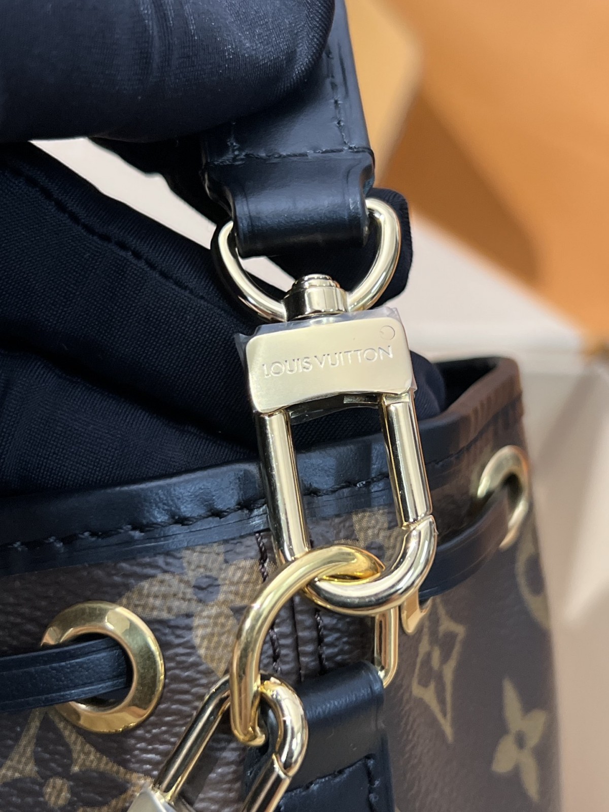 Shebag Louis Vuitton Canoe bag full review (2024 Aug updated)-Kedai Dalam Talian Beg Louis Vuitton Palsu Kualiti Terbaik, Beg reka bentuk replika ru