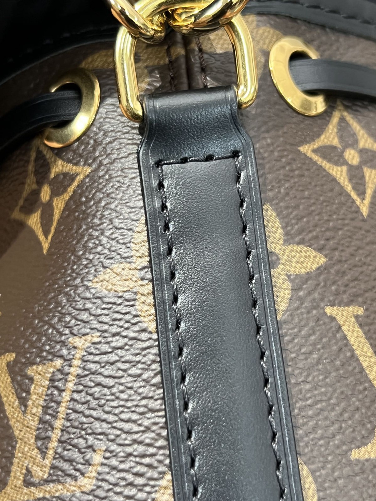 Shebag Louis Vuitton Canoe bag full review (2024 Aug updated)-Negozio in linea della borsa falsa di Louis Vuitton di migliore qualità, borsa del progettista della replica ru