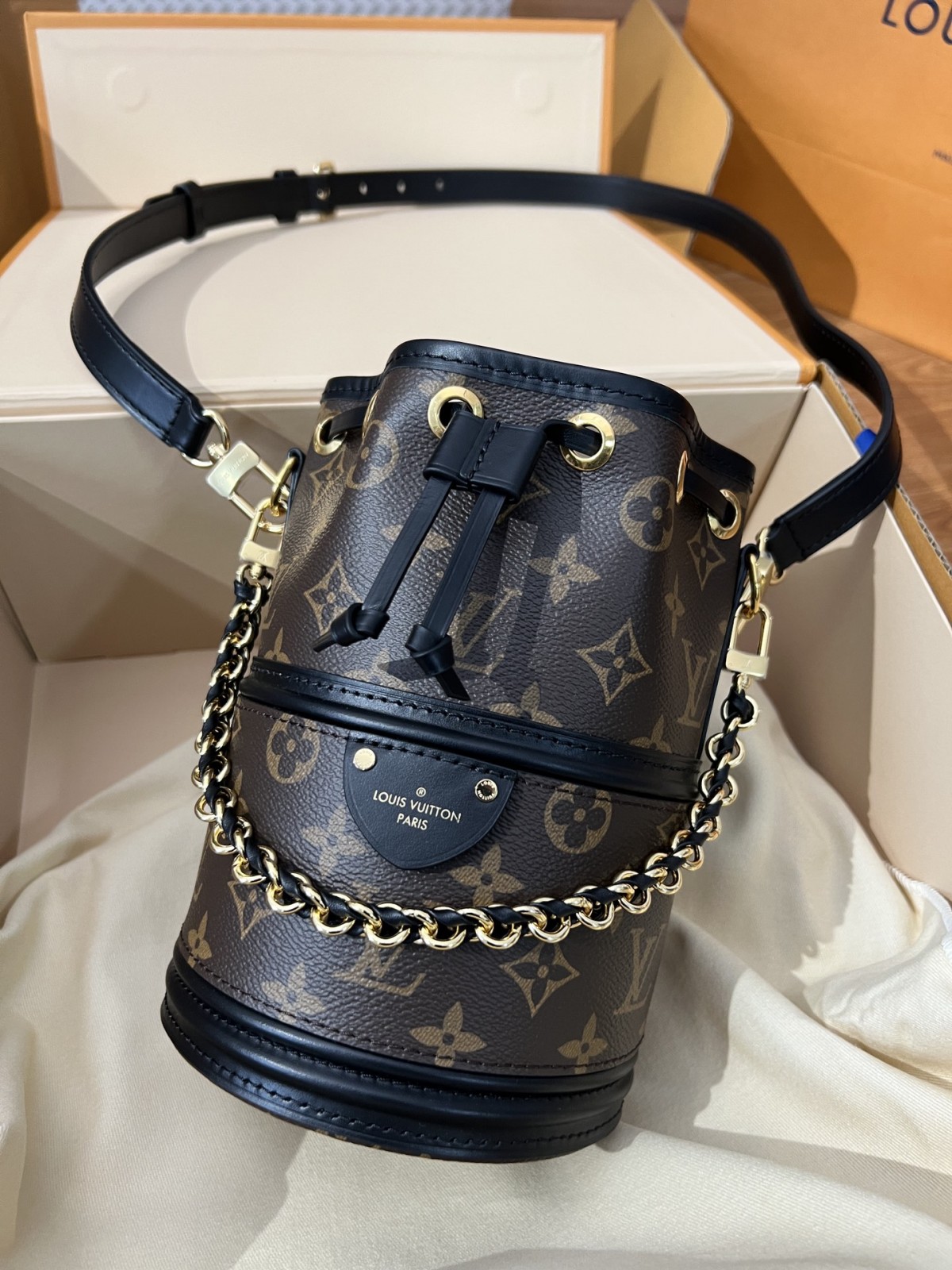 Shebag Louis Vuitton Canoe bag full review (2024 Aug updated)-최고의 품질 가짜 루이비통 가방 온라인 스토어, 복제 디자이너 가방 ru