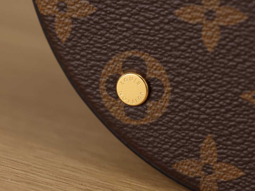 Shebag Louis Vuitton Canoe bag full review (2024 Aug updated)-Pangalusna kualitas palsu Louis Vuitton Kantong Toko Online, Replica desainer kantong ru