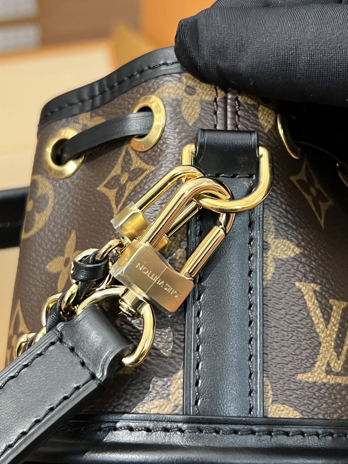 Shebag Louis Vuitton Canoe bag full review (2024 Aug updated)-Meilleure qualité de faux sac Louis Vuitton en ligne, réplique de sac de créateur ru