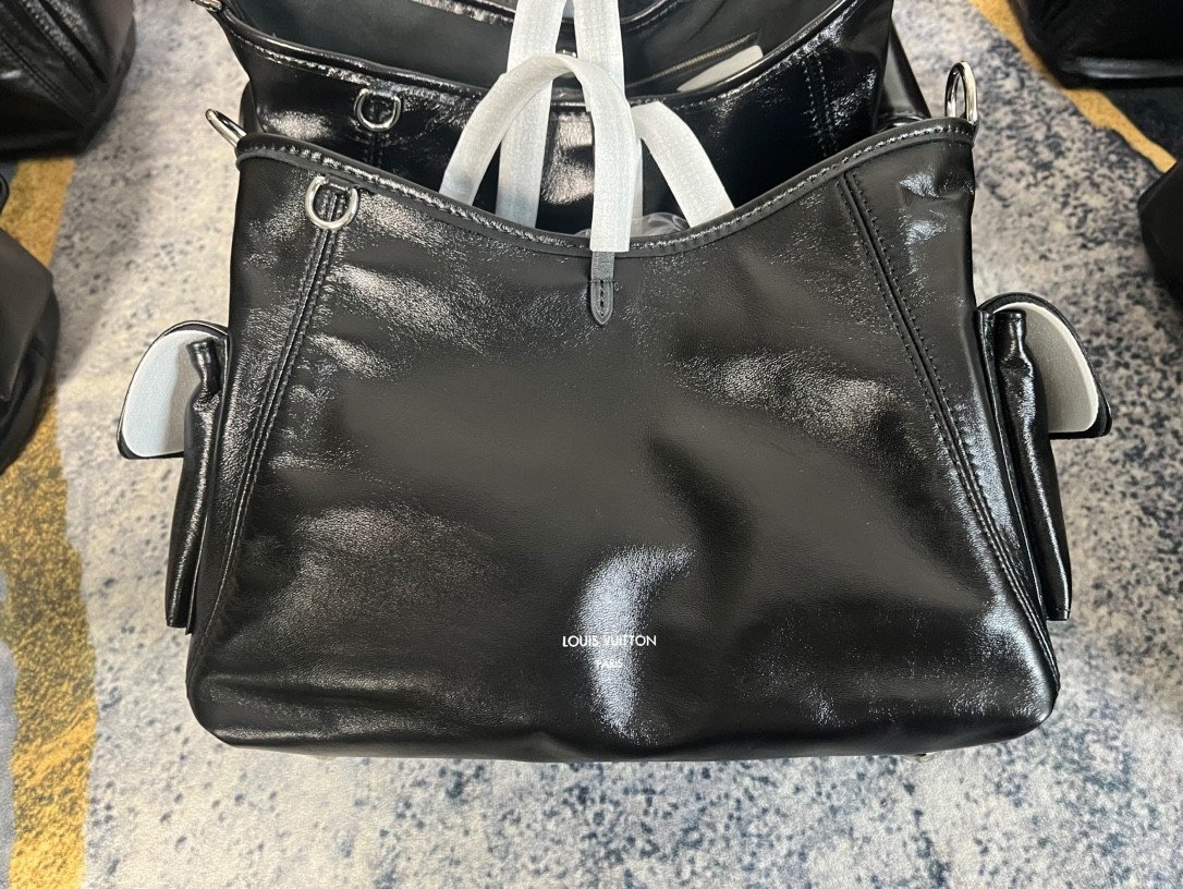 Shebag Louis Vuitton M24861 CARRYALL CARGO Bag full review（2024 Aug updated）-Шилдэг чанарын хуурамч Louis Vuitton цүнх онлайн дэлгүүр, Replica дизайнер цүнх ru