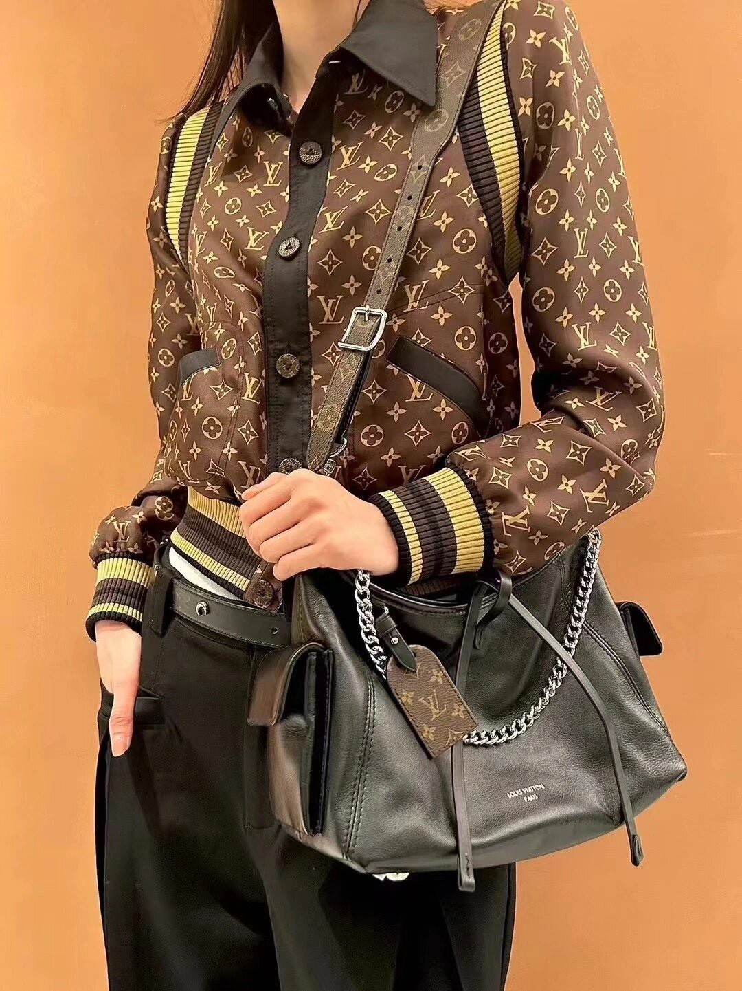 Shebag Louis Vuitton M24861 CARRYALL CARGO Bag full review（2024 Aug updated）-بہترین معیار کا جعلی لوئس ووٹن بیگ آن لائن اسٹور، ریپلیکا ڈیزائنر بیگ آر یو