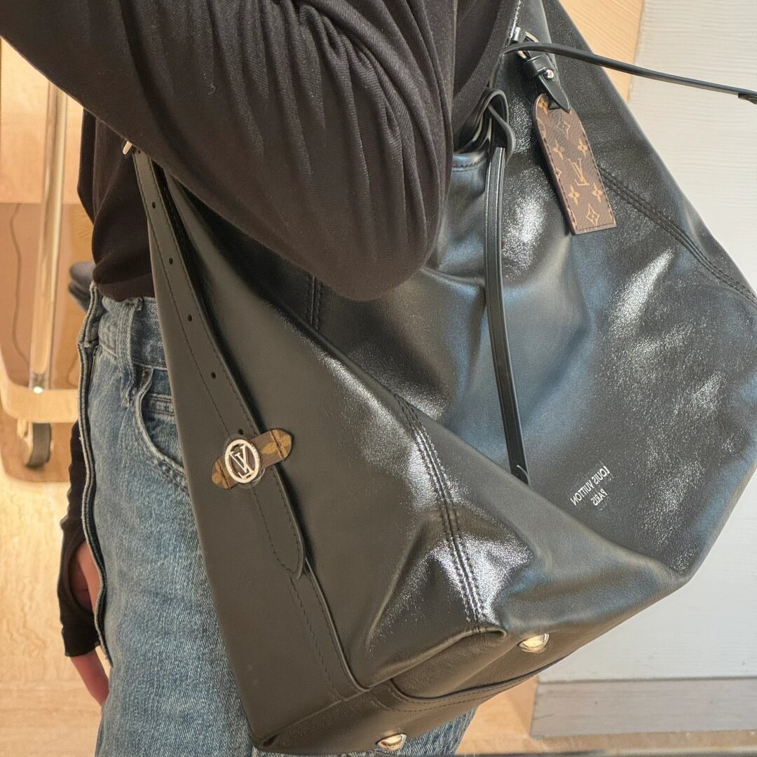 Shebag Louis Vuitton M24861 CARRYALL CARGO Bag full review（2024 Aug updated）-En İyi Kalite Sahte Louis Vuitton Çanta Online Mağazası, Çoğaltma tasarımcı çanta ru