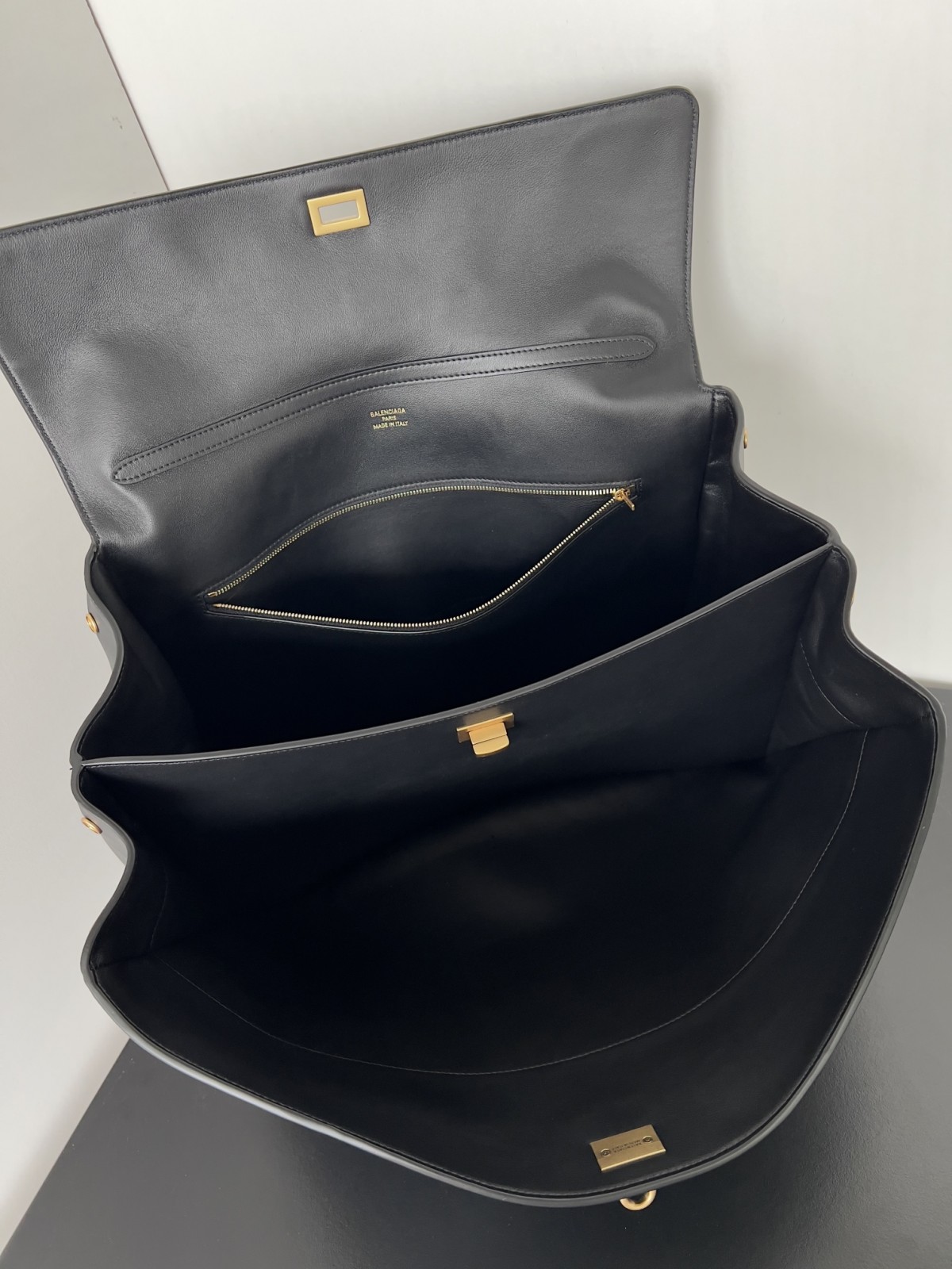 Shebag Balenciaga Rodeo Bag Replica Review（2024 Sep updated）-Pangalusna kualitas palsu Louis Vuitton Kantong Toko Online, Replica desainer kantong ru