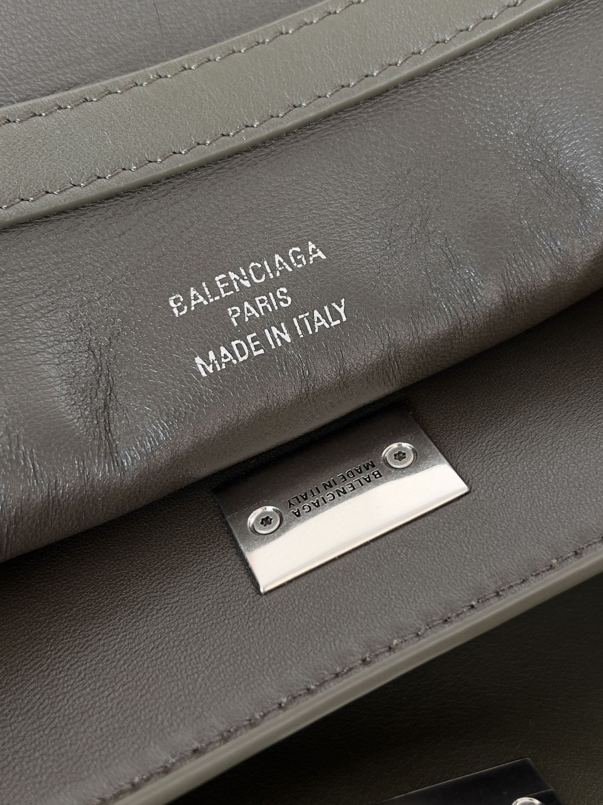 Shebag Balenciaga Rodeo Bag Replica Review（2024 Sep updated）-Negozio in linea della borsa falsa di Louis Vuitton di migliore qualità, borsa del progettista della replica ru