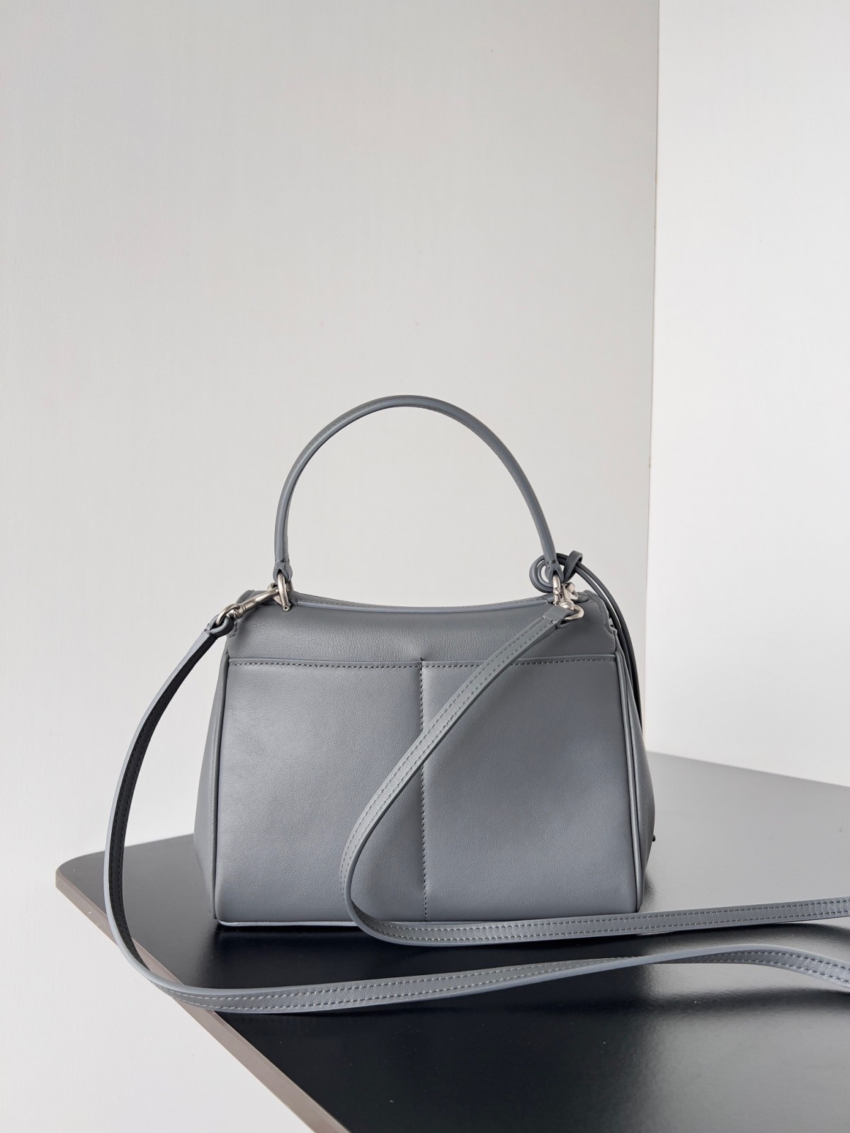 Shebag Balenciaga Rodeo Bag Replica Review（2024 Sep updated）-Magazin online de geanți Louis Vuitton fals de cea mai bună calitate, geantă de designer replica ru