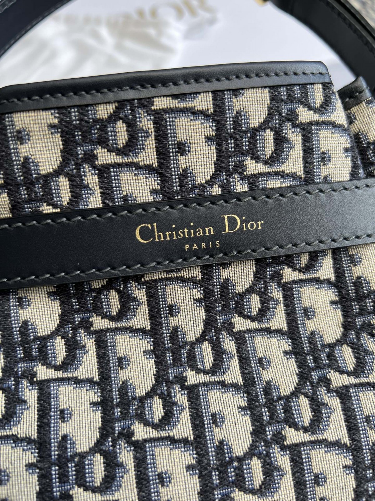 Shebag top Dior medium size C’EST DIOR bag fulll review (2024 Sep updated)-Tayada ugu Fiican ee Louis Vuitton Boorsada Online Store, Bac naqshadeeye nuqul ah