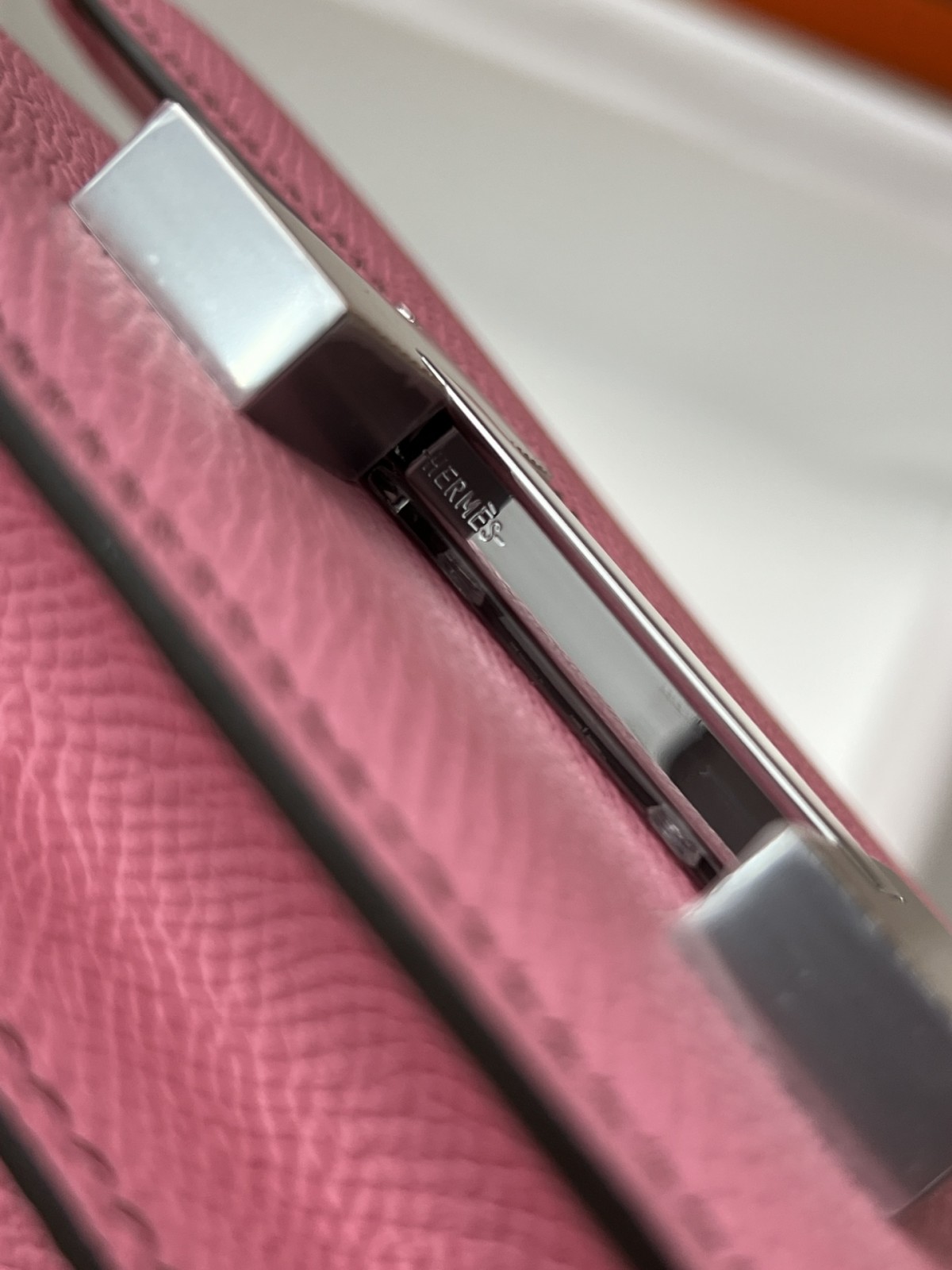 Shebag Hermes Constance 19 bag in pink Epsom full review(2024 Sep updated)-Bästa kvalitet Fake Louis Vuitton Bag Online Store, Replica designer bag ru