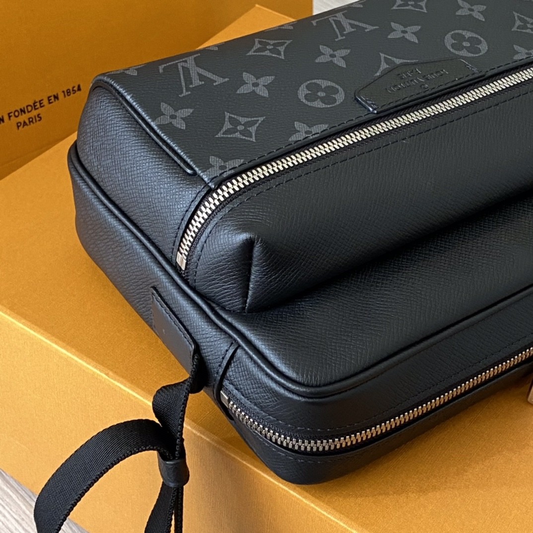 Shebag Louis Vuitton M30233 OUTDOOR bag full review (2024 Sep updated)-Negozio in linea della borsa falsa di Louis Vuitton di migliore qualità, borsa del progettista della replica ru