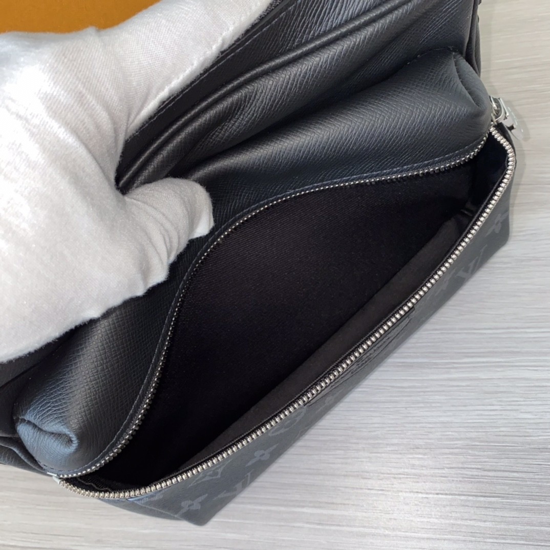 Shebag Louis Vuitton M30233 OUTDOOR bag full review (2024 Sep updated)-Meilleure qualité de faux sac Louis Vuitton en ligne, réplique de sac de créateur ru