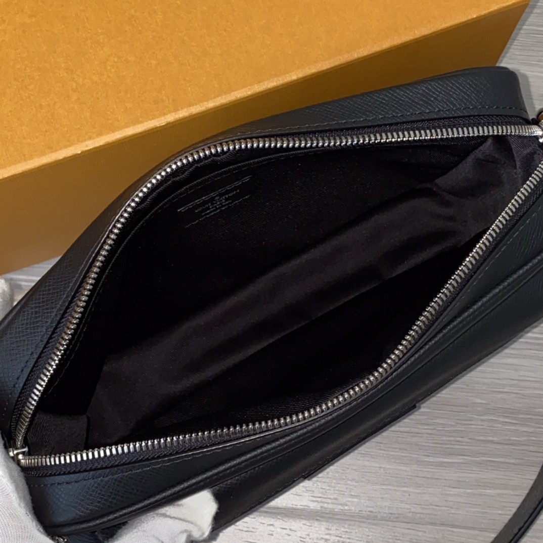 Shebag Louis Vuitton M30233 OUTDOOR bag full review (2024 Sep updated)-ʻOi aku ka maikaʻi o ka ʻeke Louis Vuitton ʻeke hoʻopunipuni ma ka hale kūʻai pūnaewele, ʻeke hoʻolālā kope ru