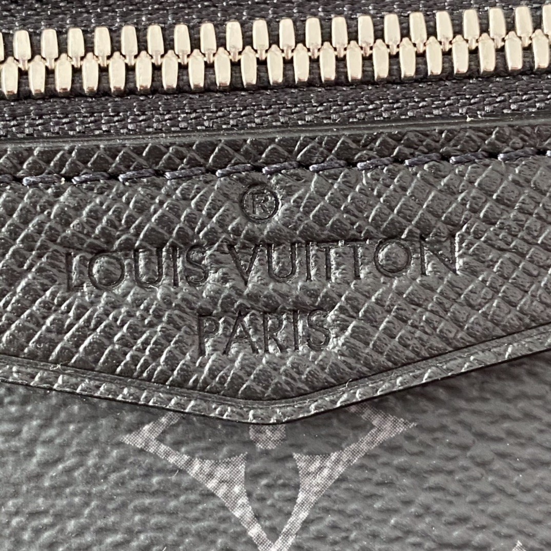 Shebag Louis Vuitton M30233 OUTDOOR bag full review (2024 Sep updated)-Magazin online de geanți Louis Vuitton fals de cea mai bună calitate, geantă de designer replica ru