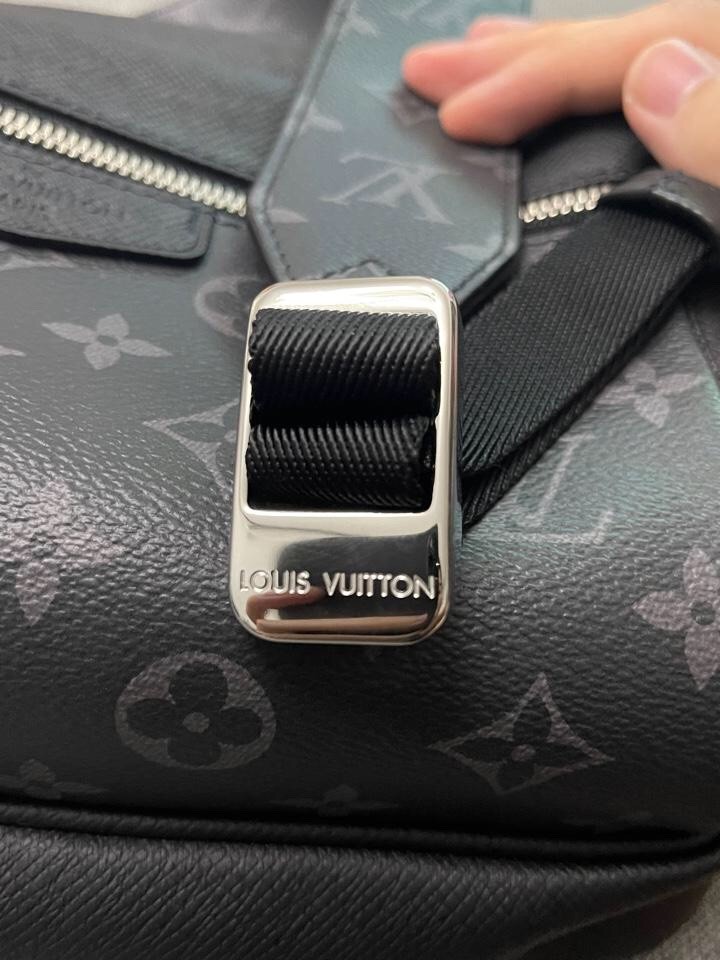 Shebag Louis Vuitton M30233 OUTDOOR bag full review (2024 Sep updated)-Paras laatu väärennetty Louis Vuitton laukku verkkokauppa, replika suunnittelija laukku ru