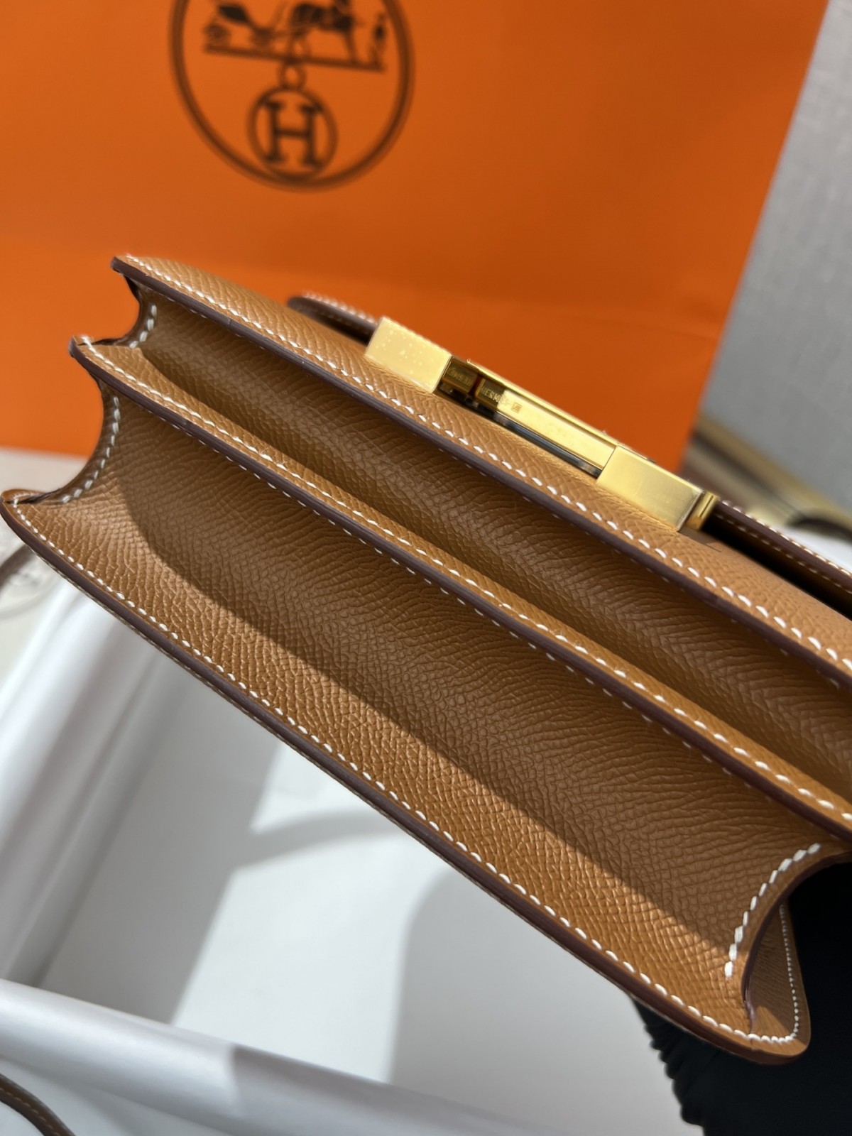 Shebag VS Authentic! Hermes Constance 19 in golden brown (2024 Sep updated)-Best Quality Fake designer Bag Review, Replica designer bag ru