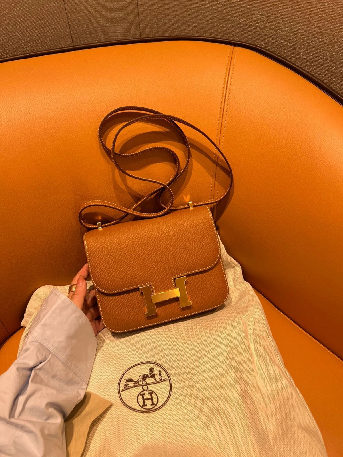 Shebag VS Authentic! Hermes Constance 19 in golden brown (2024 Sep updated)-Best Quality Fake Louis Vuitton Bag Online Store, Replica designer bag ru