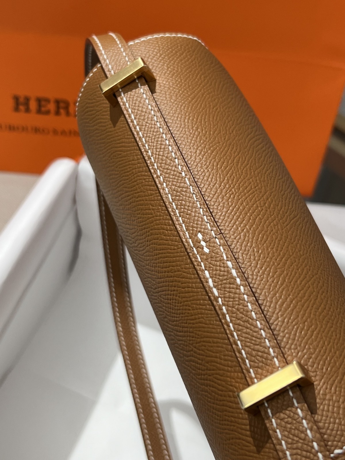 Shebag VS Authentic! Hermes Constance 19 in golden brown (2024 Sep updated)-Negozio in linea della borsa falsa di Louis Vuitton di migliore qualità, borsa del progettista della replica ru