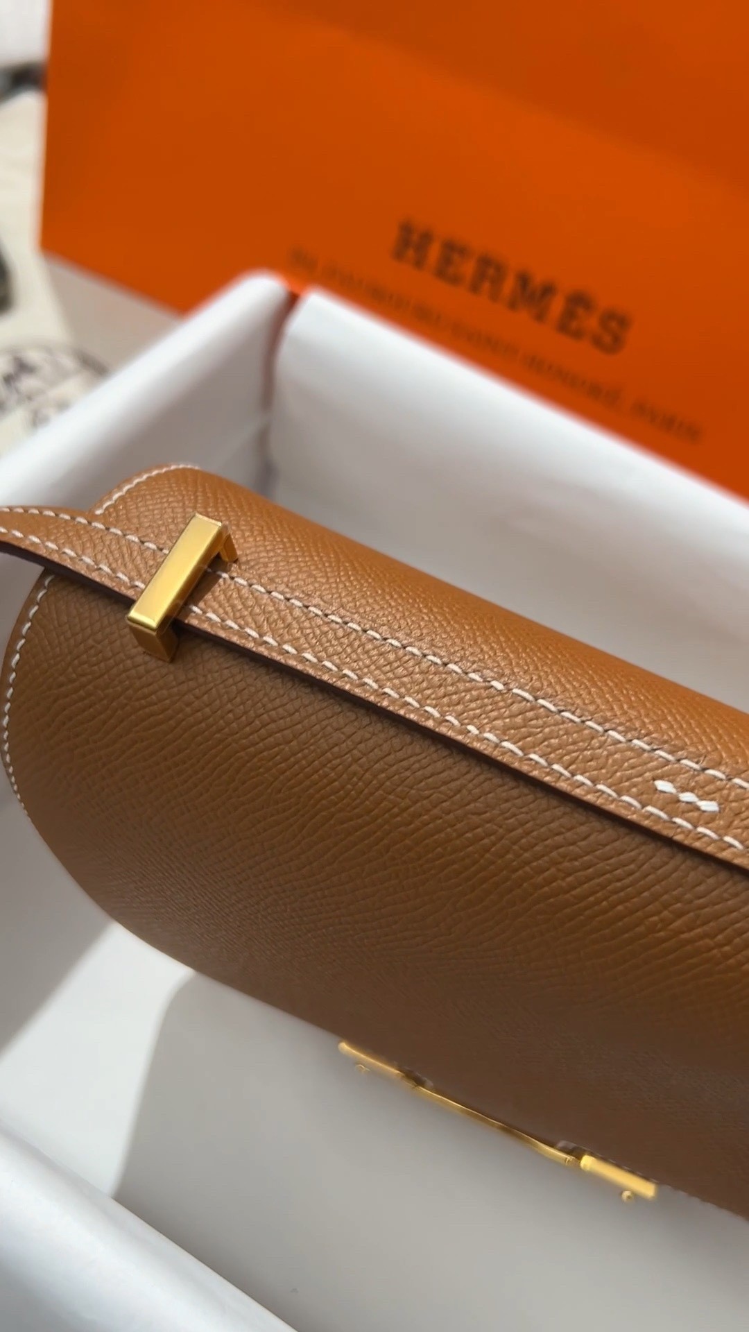 Shebag VS Authentic! Hermes Constance 19 in golden brown (2024 Sep updated)-Legjobb minőségű hamis Louis Vuitton táska online áruház, replika designer táska ru