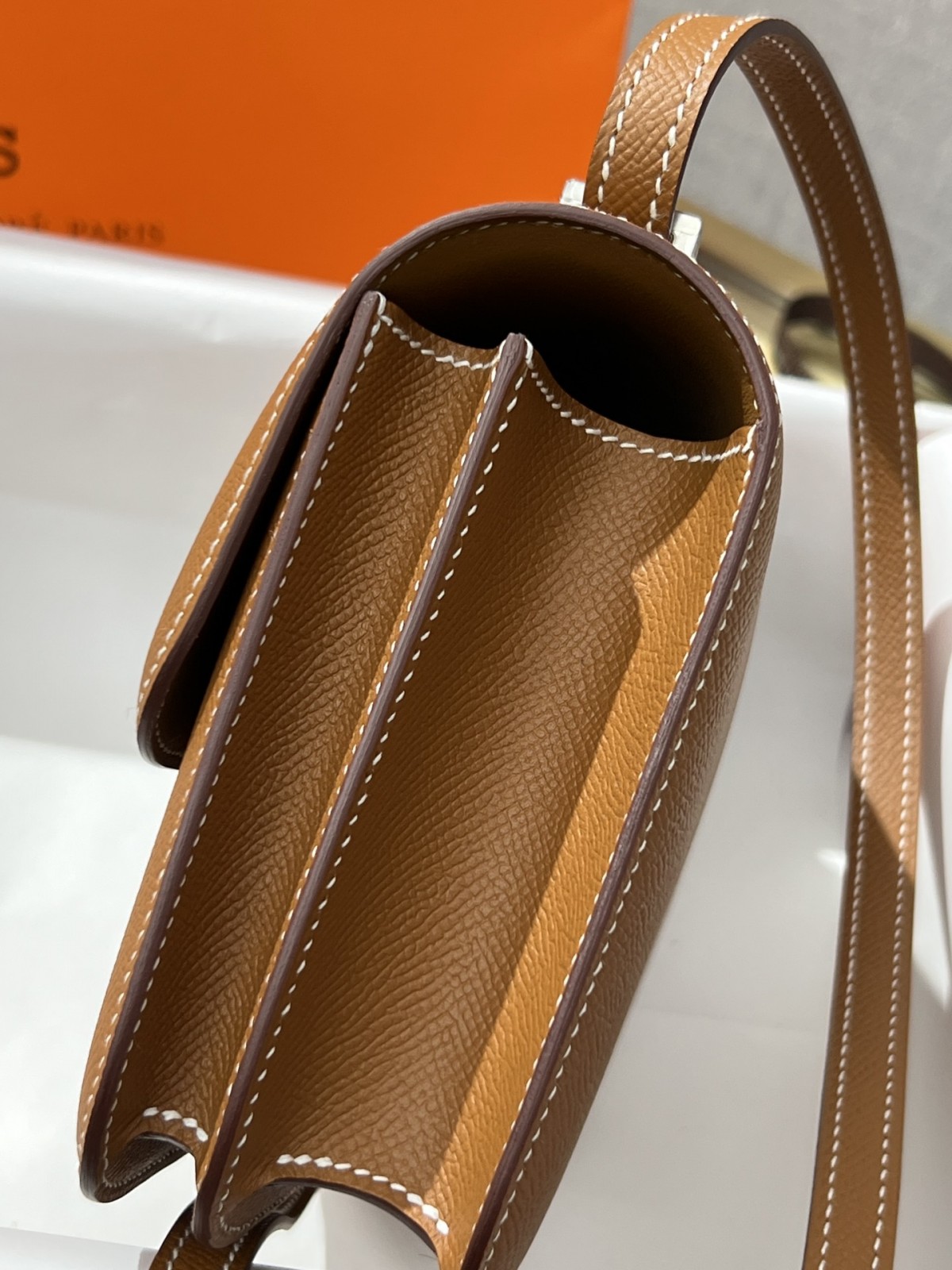 Shebag VS Authentic! Hermes Constance 19 in golden brown (2024 Sep updated)-Best Quality Fake designer Bag Review, Replica designer bag ru